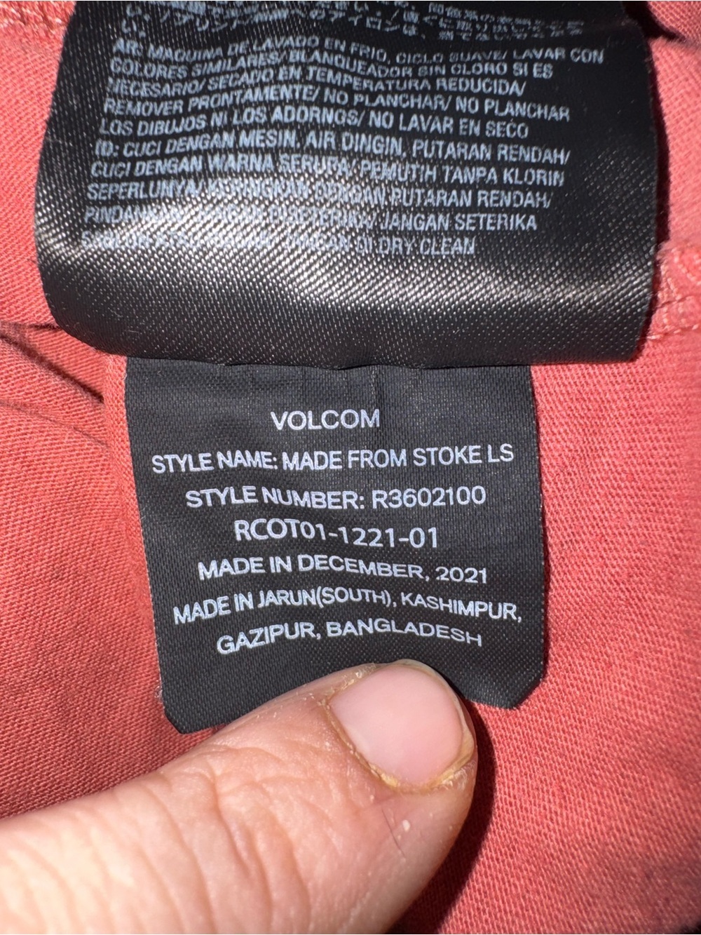 Volcom Kids Youth Small 7/8 Red Long Sleeve Shirt Made From Stoke Graphic - Picture 7 of 7